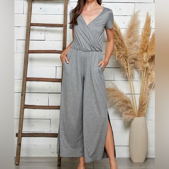 Three Bird Nest | Cross Your Heart Jumpsuit | Black - Picture 3 of 13